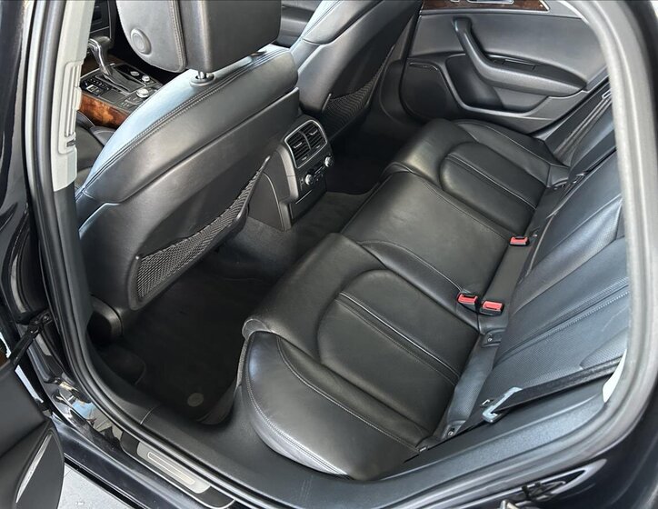 Audi A6 Sedan / Limuzína 3,0 l 230 kw