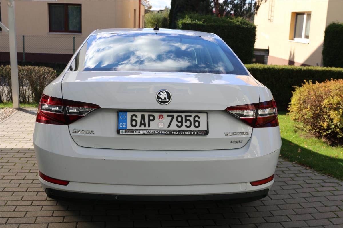 Škoda Superb
