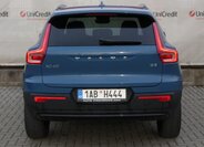 Volvo XC40 SUV / Terénní 2,0 l 120 kw
