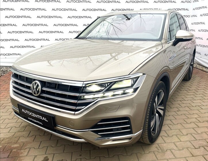 Volkswagen Touareg SUV / Terénní 3,0 l 210 kw