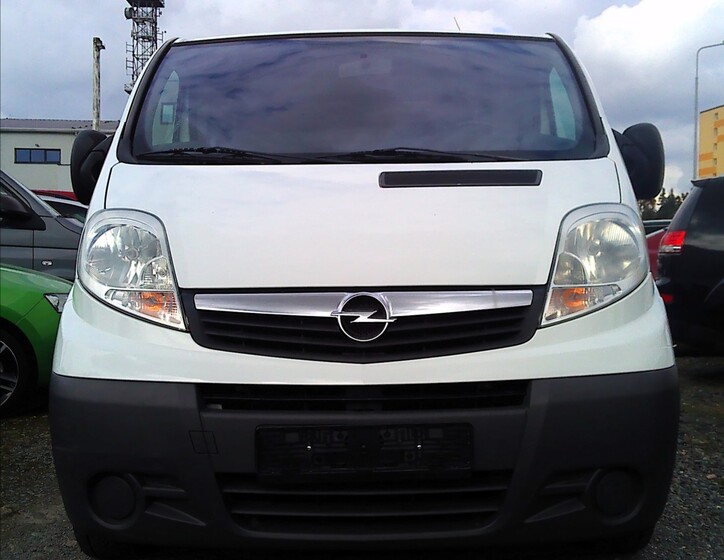 Opel Vivaro 3
