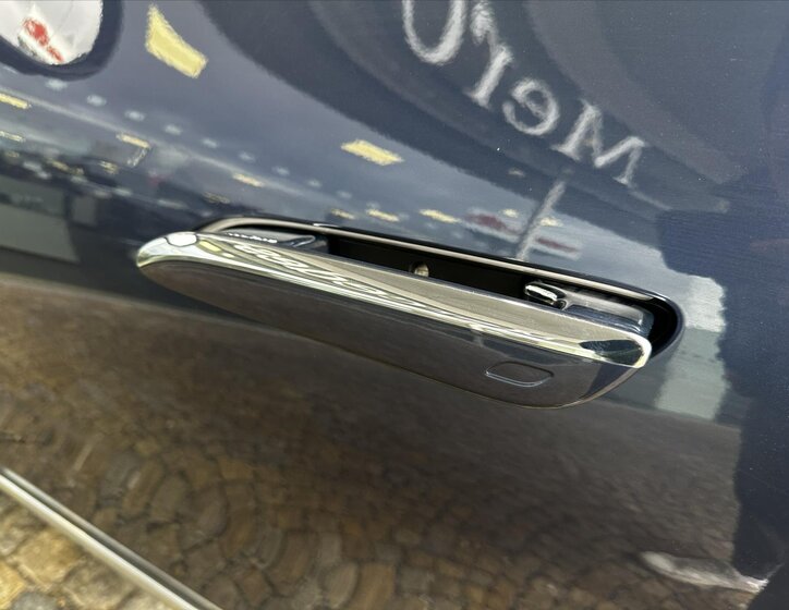 Mercedes-Benz EQE SUV / Terénní 0,0 300 kw