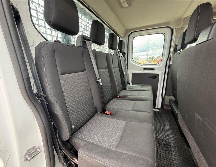 Ford Transit 12