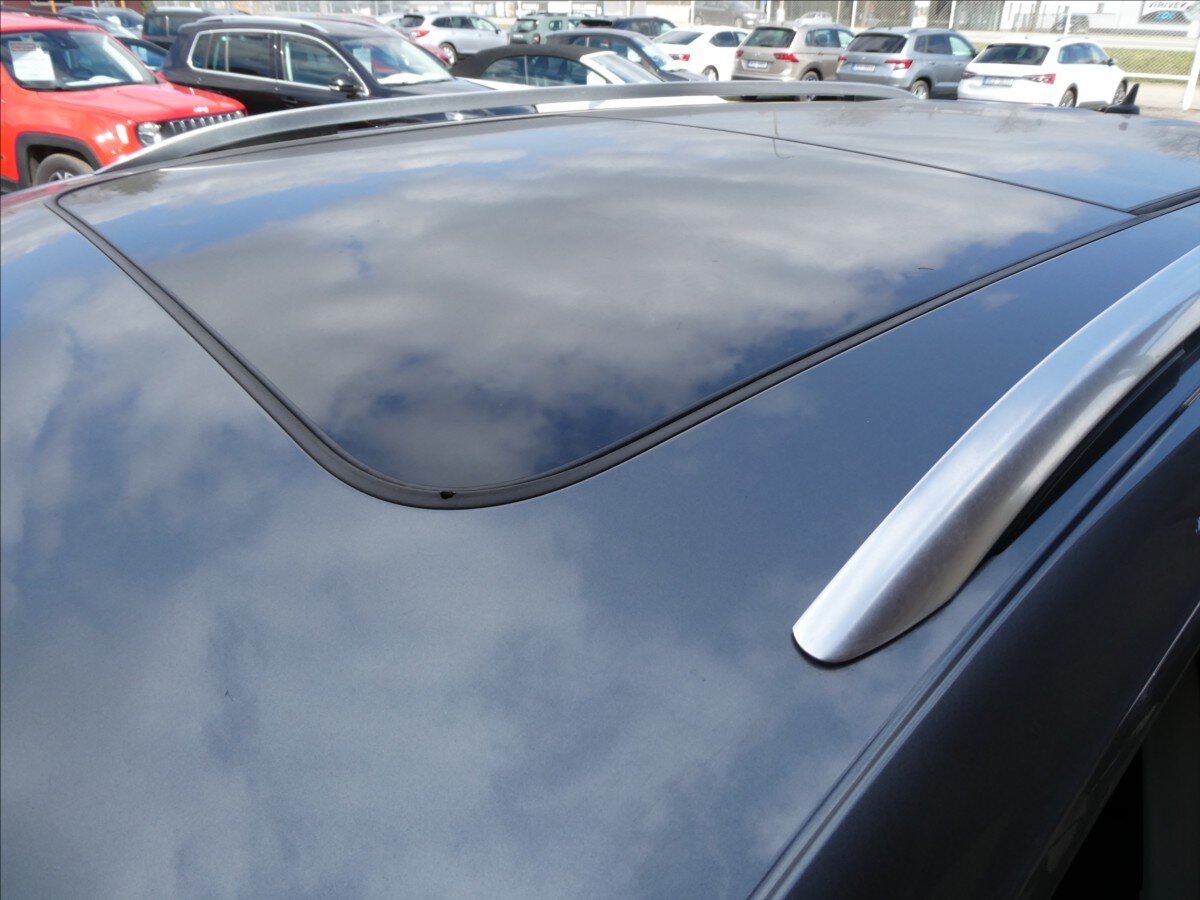 Volkswagen Tiguan Allspace SUV / Terénní 2,0 l 140 kw