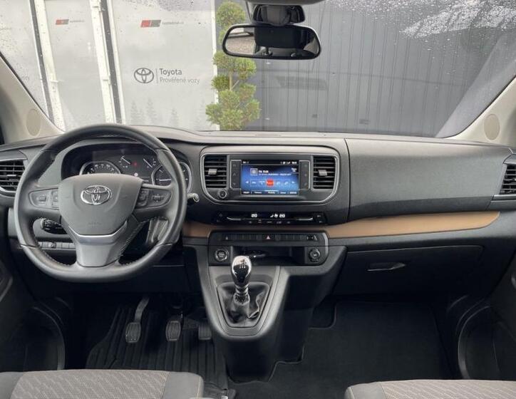 Toyota ProAce Verso 21