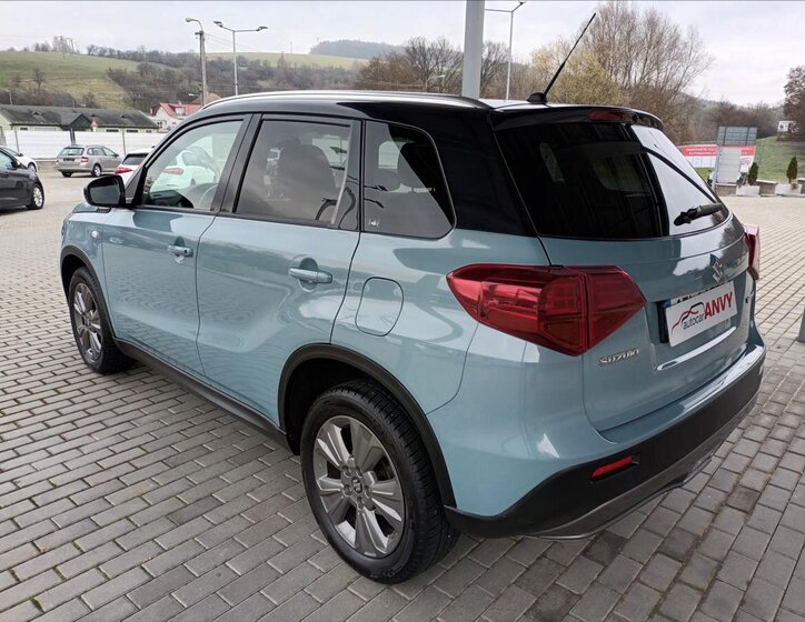 Suzuki Vitara SUV 1,4 l 103 kw