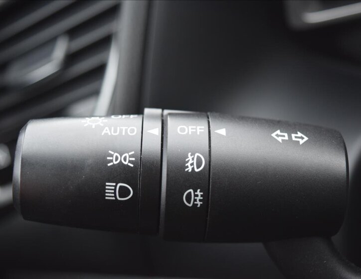 Mazda 3 Sedan / Limuzína 1,5 l 74 kw