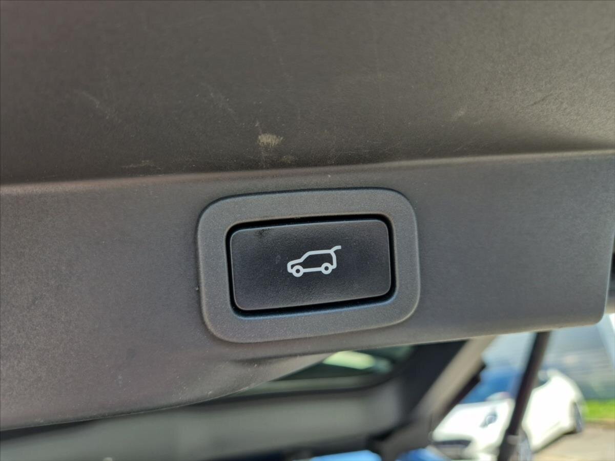 Land Rover Range Rover Sport SUV 3,0 l 183 kw