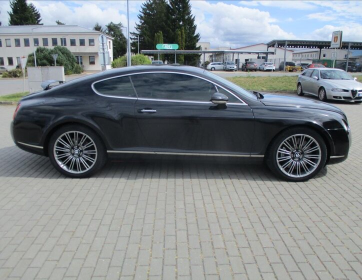 Bentley Continental GT 5