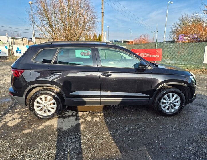 Škoda Karoq SUV 1,5 l 110 kw