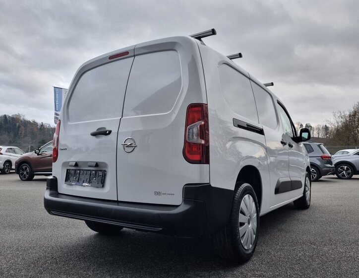 Opel Combo Skříň 1,5 l 96 kw