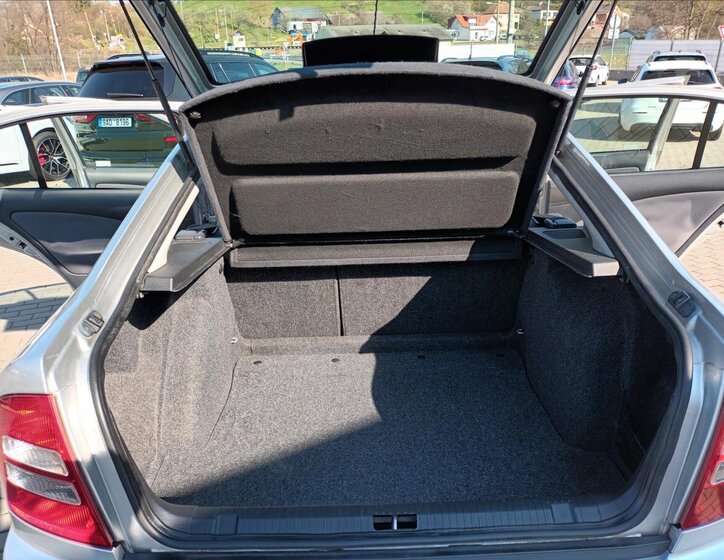 Škoda Octavia Liftback 1,9 l 81 kw