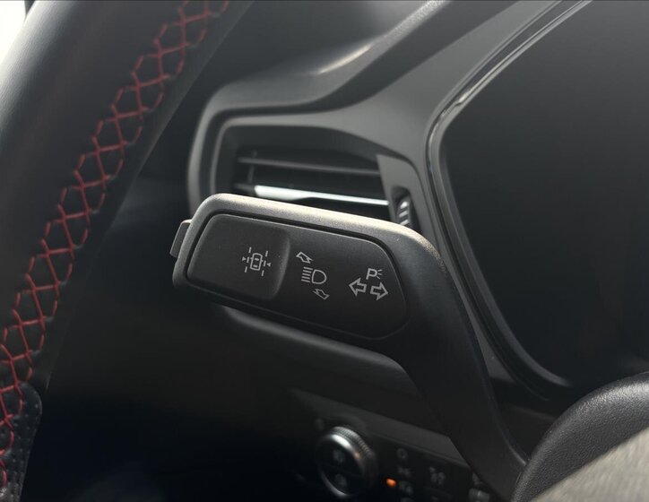 Ford Kuga SUV / Terénní 1,5 l 110 kw