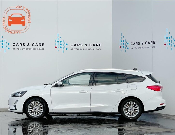 Ford Focus Kombi 999,0 92 kw