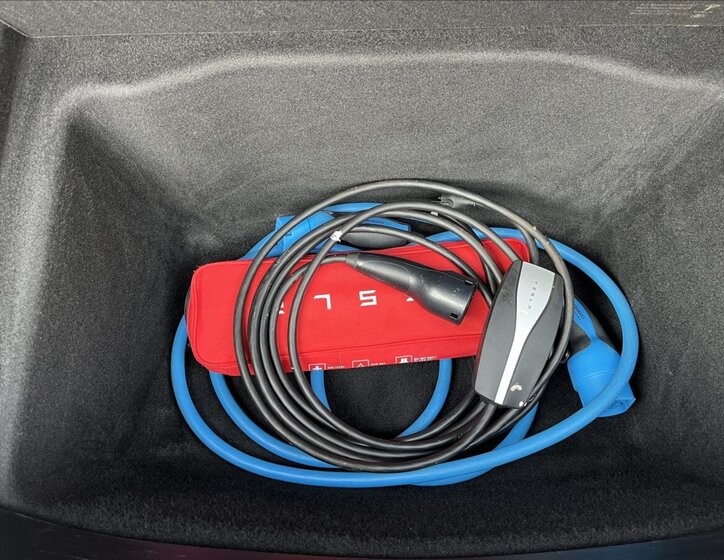 Tesla Model 3 Ostatní 0,0 239 kw