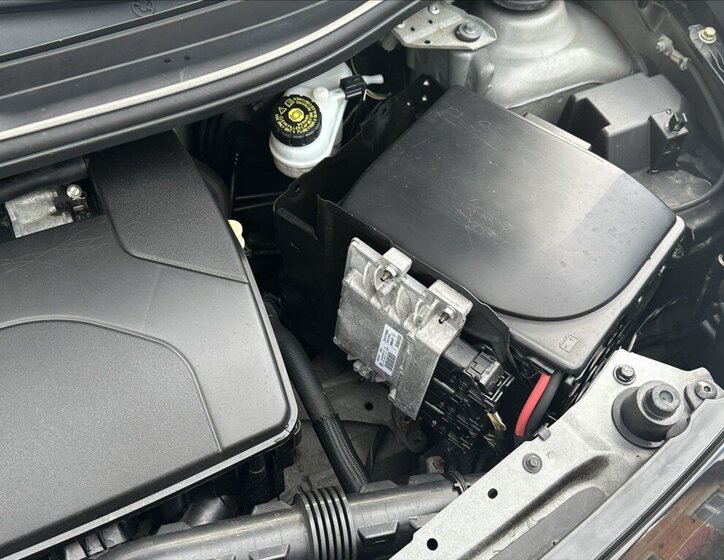 Renault Twingo Hatchback 1,1 l 55 kw