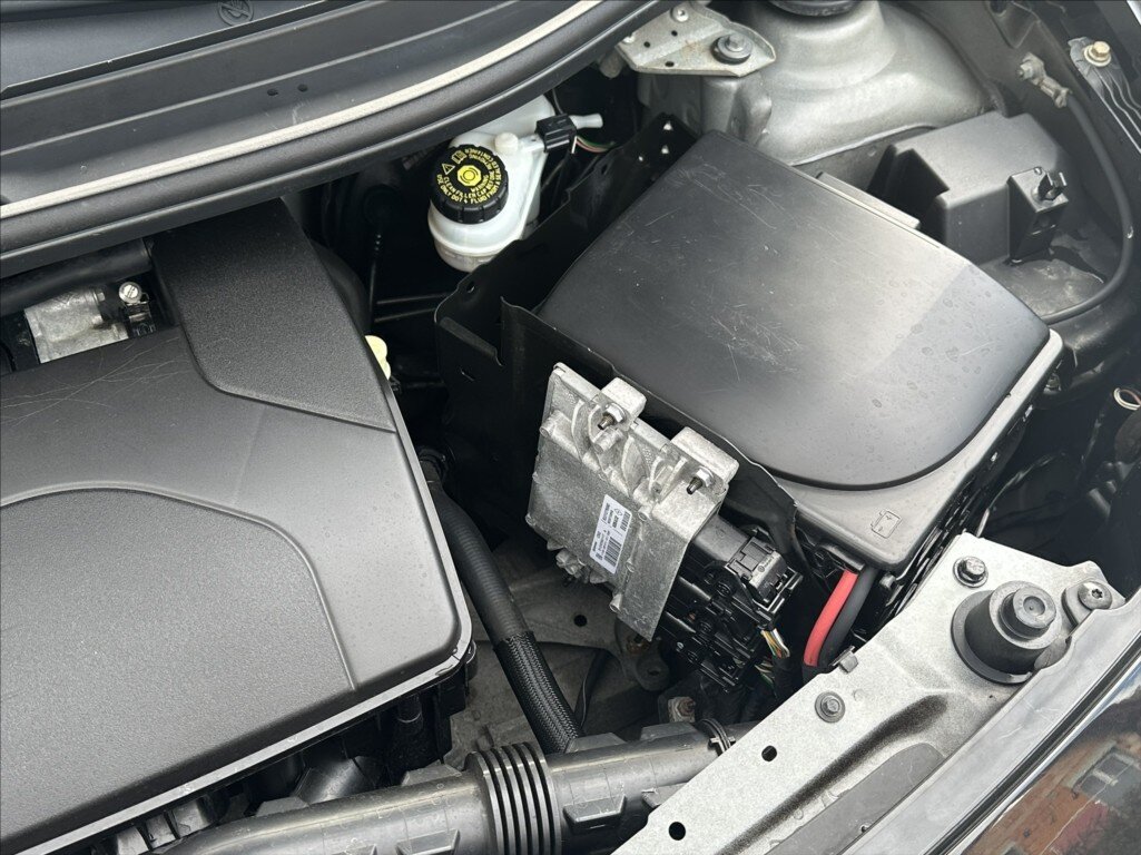 Renault Twingo Hatchback 1,1 l 55 kw