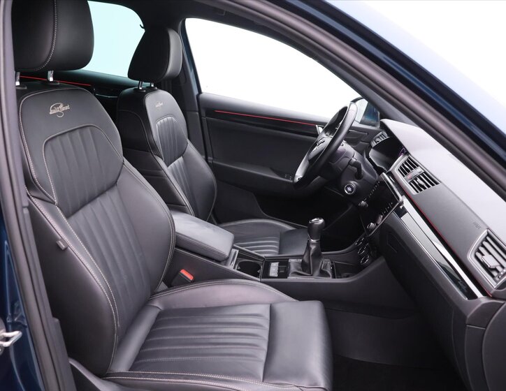 Škoda Superb Kombi 2,0 l 110 kw