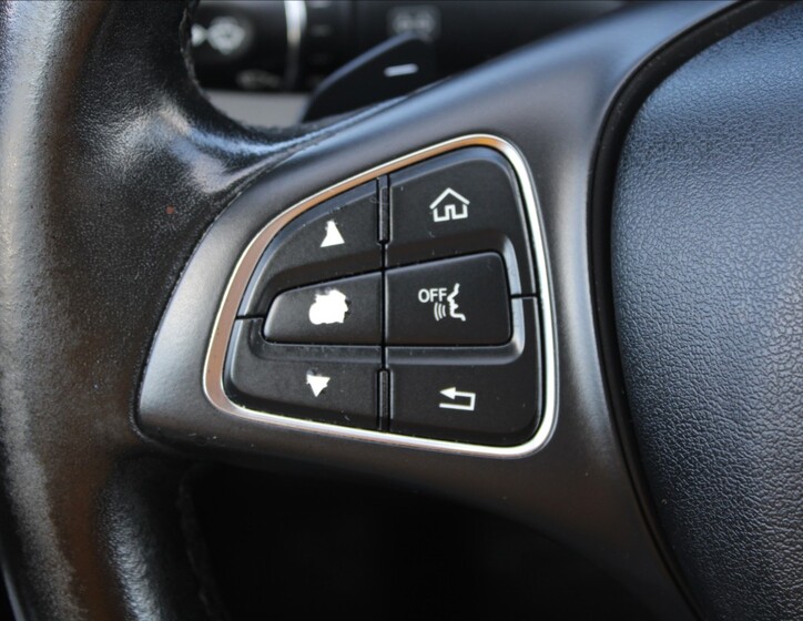 Mercedes-Benz Třídy C 17