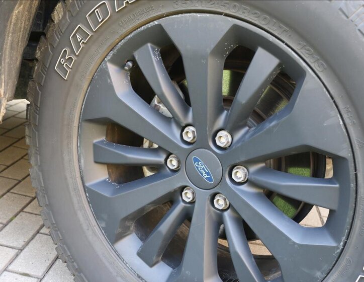 Ford F-150 Pick-up 5,0 l 287 kw