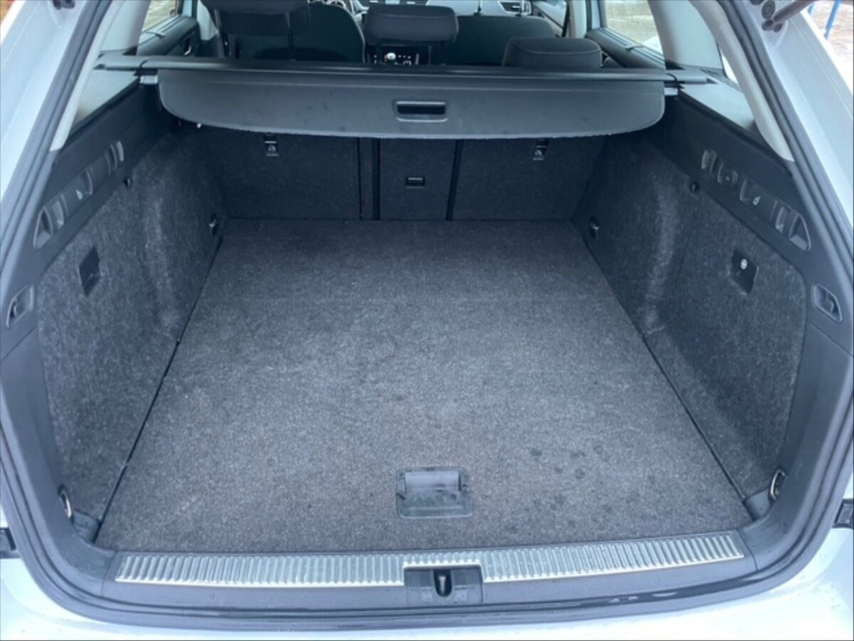 Škoda Superb Kombi 2,0 l 110 kw