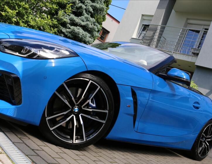 BMW Z4 25
