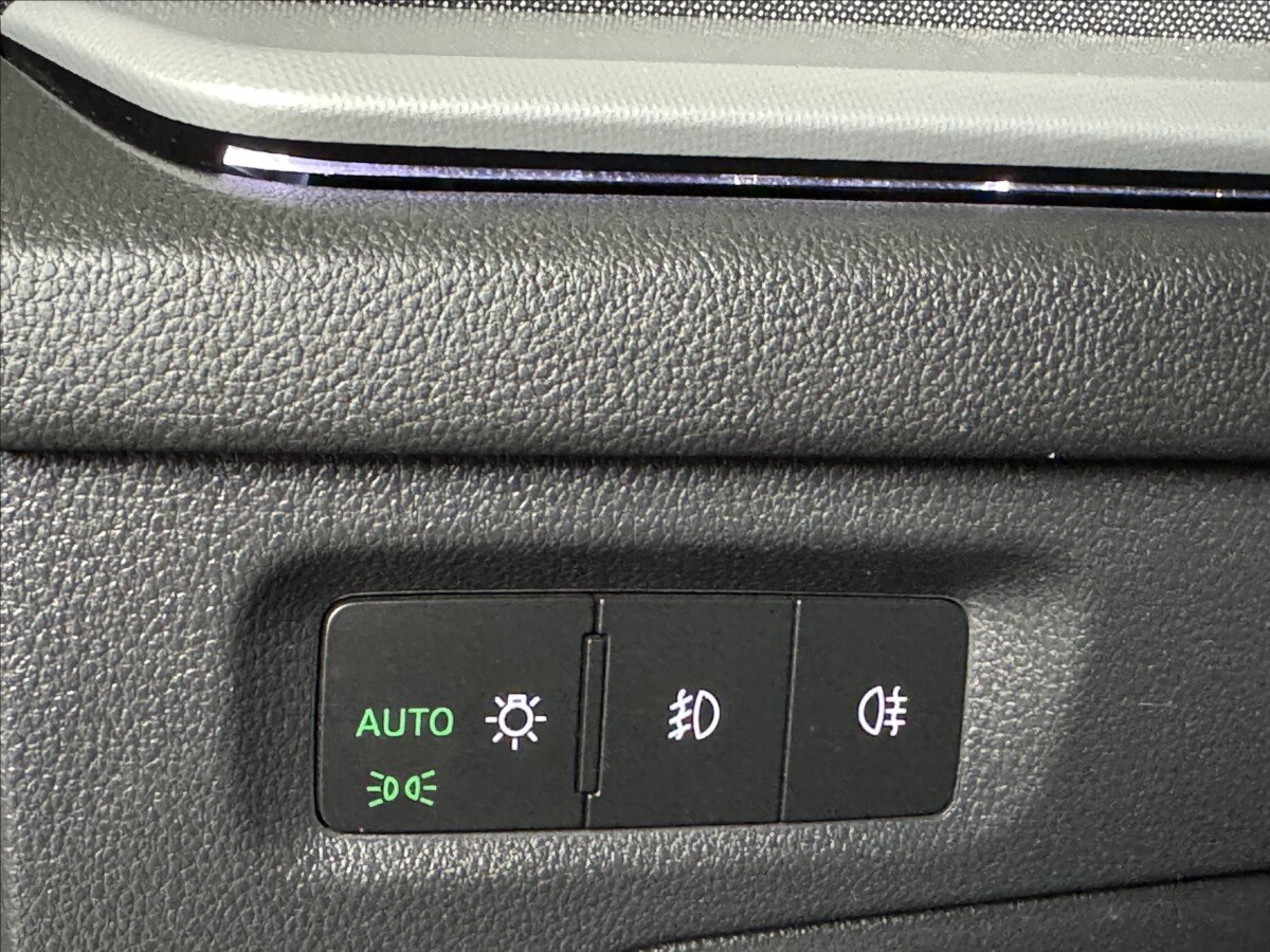 Škoda Octavia Kombi 1,4 l 150 kw