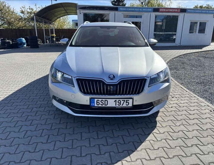 Škoda Superb Kombi 1,5 l 110 kw