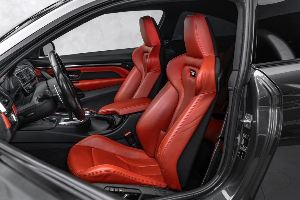 BMW M4 Kupé 3,0 l 331 kw