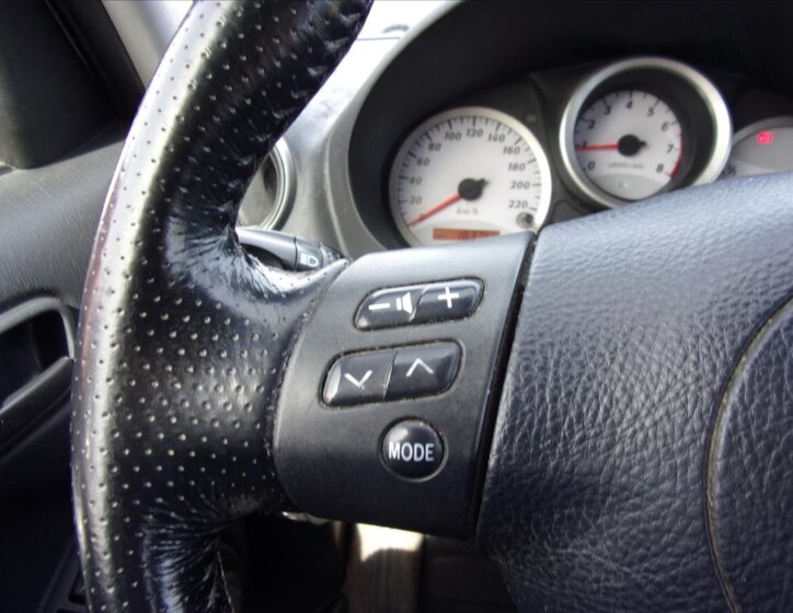 Toyota RAV4 Skříň 2,0 l 110 kw