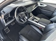 Audi Q8 SUV 3,0 l 250 kw