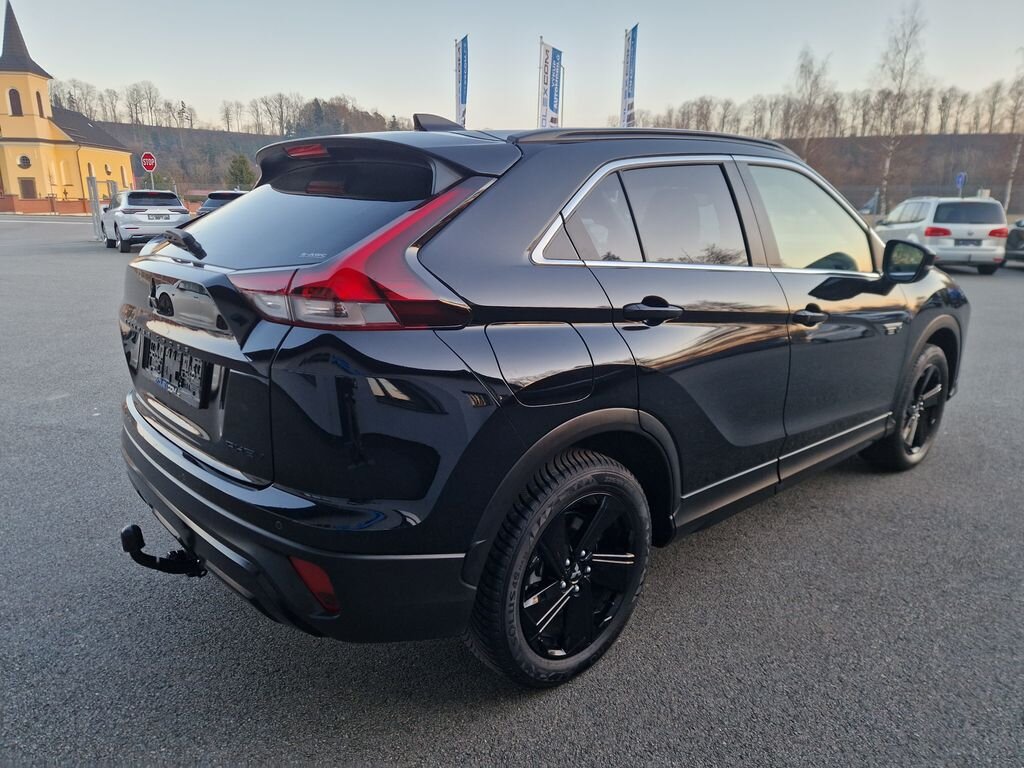 Mitsubishi Ostatní SUV / Terénní 2,4 l 138 kw