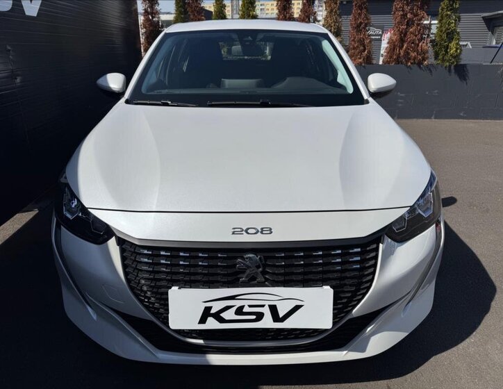Peugeot 208 Hatchback 1,2 l 55 kw