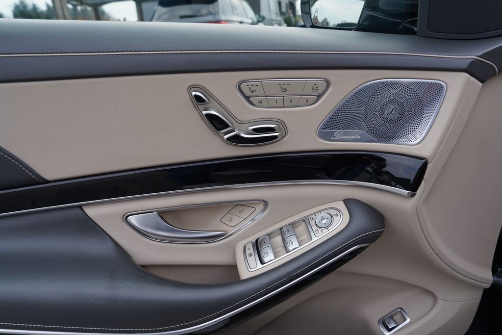 Mercedes-Benz Třídy S Sedan / Limuzína 4,0 l 345 kw