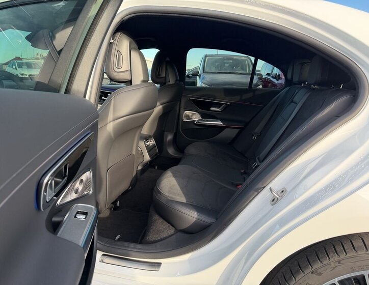 Mercedes-Benz Třídy E Sedan / Limuzína 2,0 l 145 kw