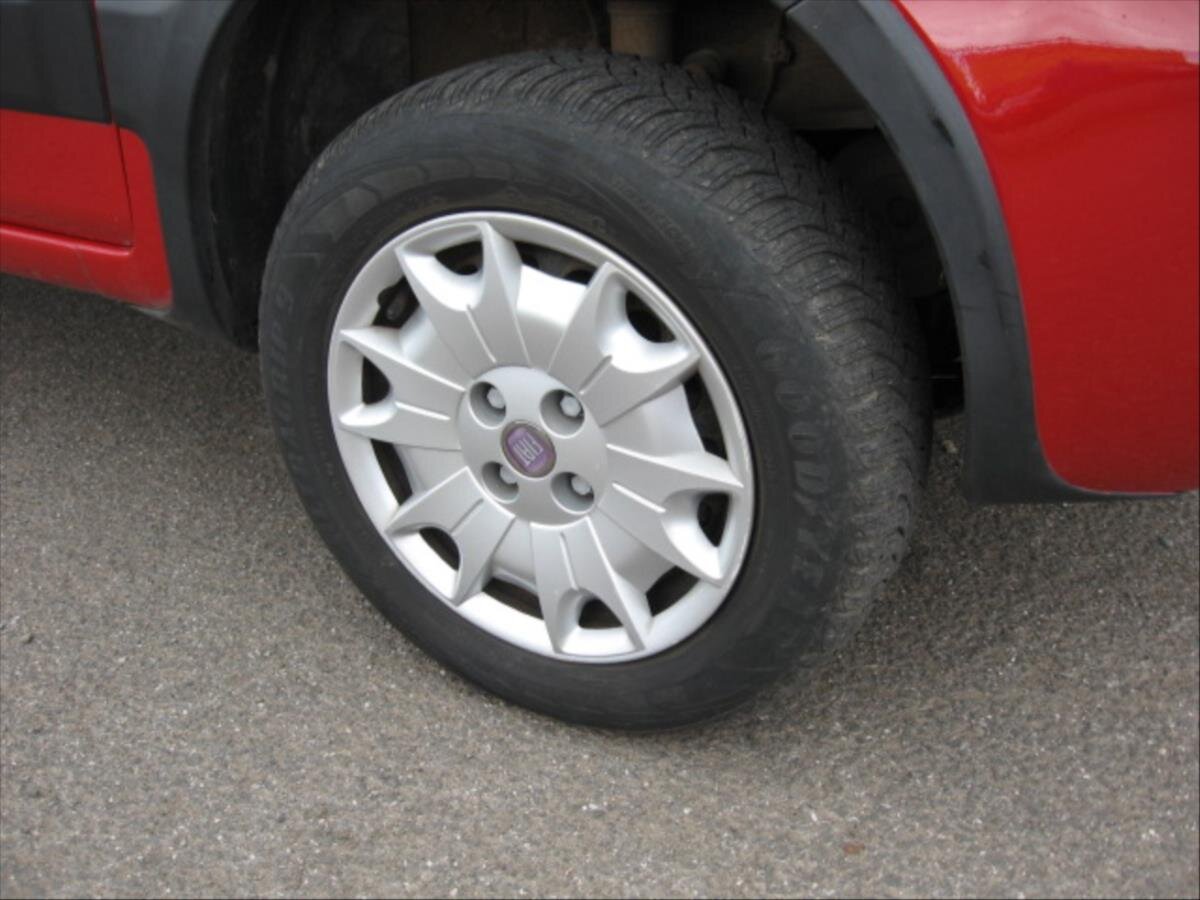 Fiat Panda Kombi 1,2 l 51 kw