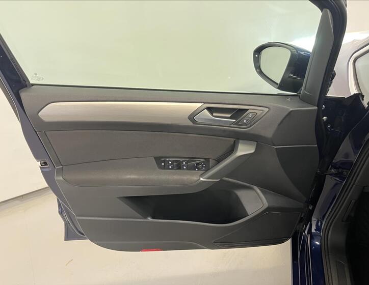 Volkswagen Touran 25