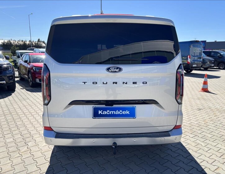 Ford Tourneo Custom Kombi 2,0 l 125 kw