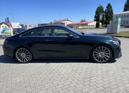 Mercedes-Benz Třídy E Kupé 2,0 l 180 kw