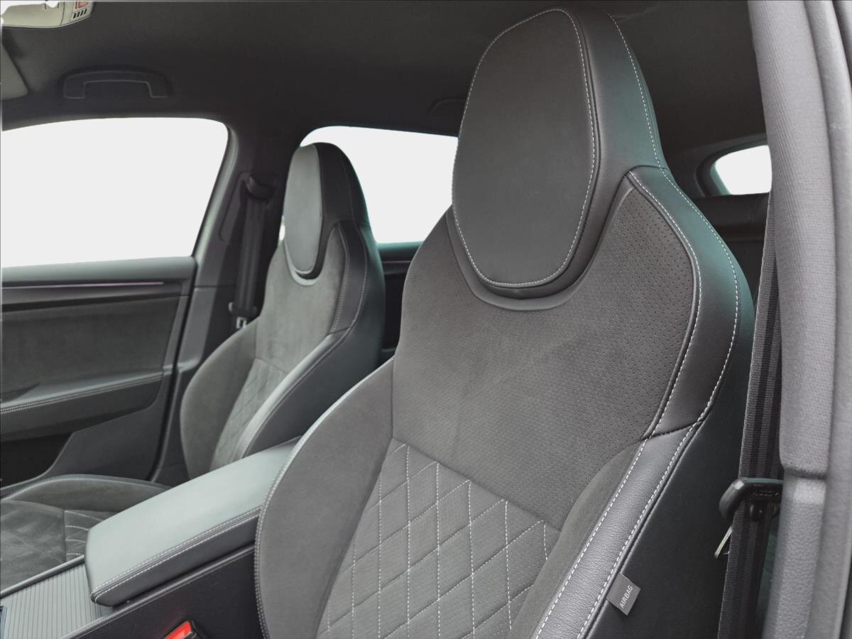 Škoda Superb Kombi 2,0 l 110 kw