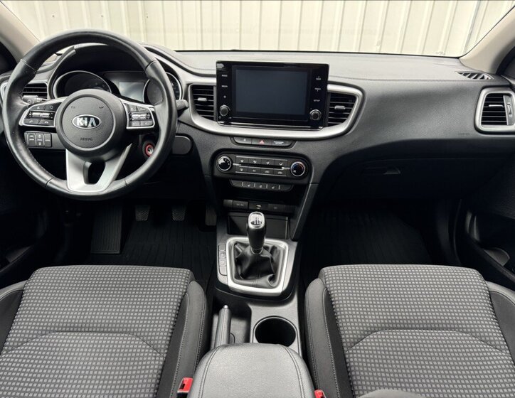 KIA Ceed 24