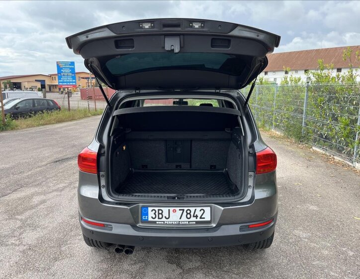 Volkswagen Tiguan SUV 2,0 l 103 kw