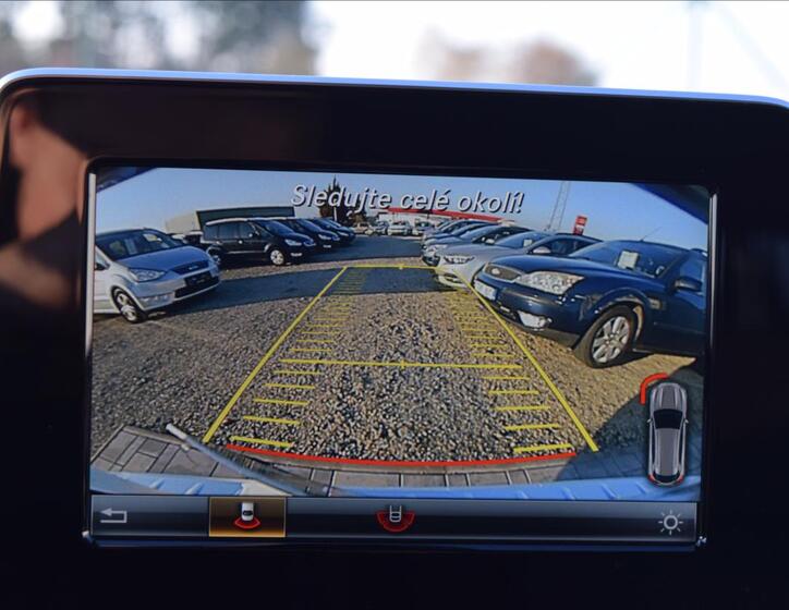 Mercedes-Benz GLA 45