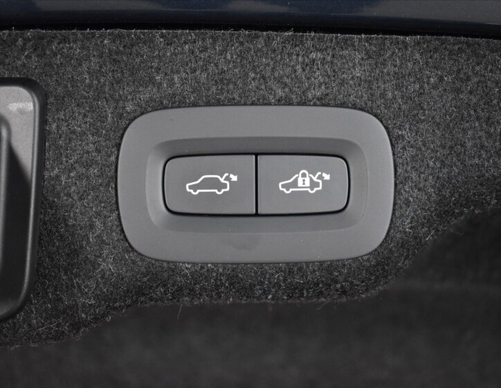 Volvo S90 Sedan 2,0 l 335 kw