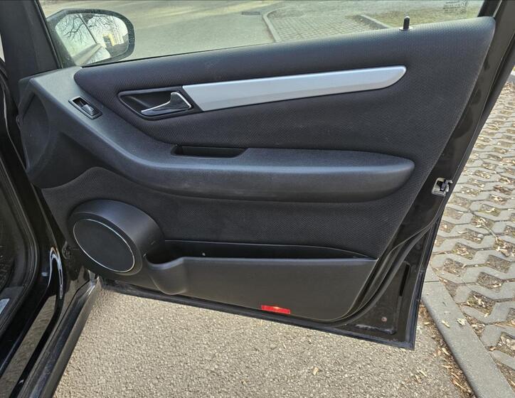 Mercedes-Benz Třídy A 27