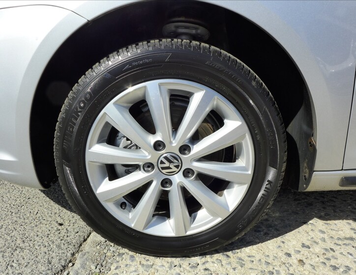 Volkswagen Touran 10