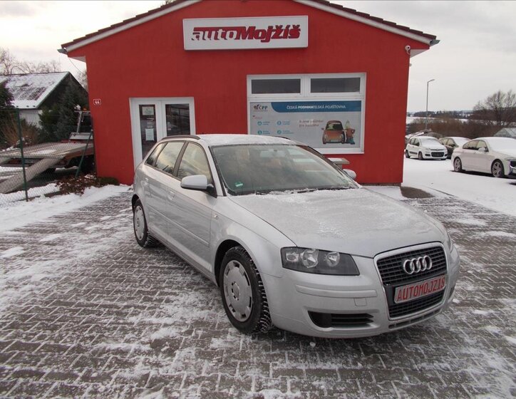 Audi A3 1