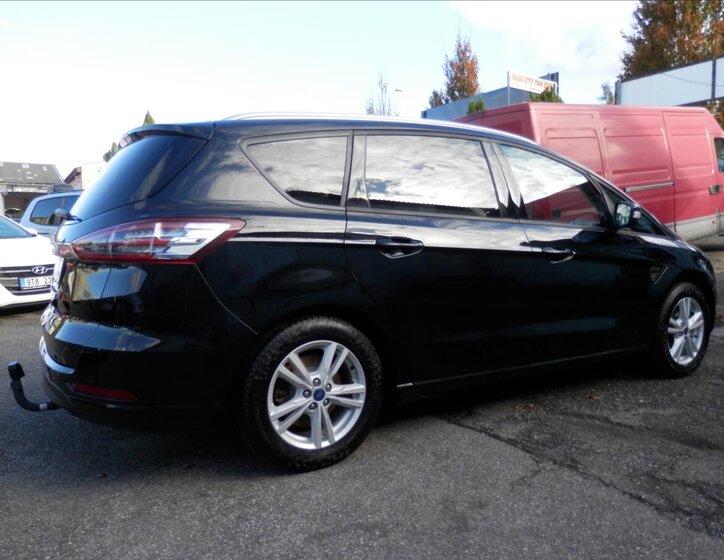 Ford S-MAX MPV 2,0 l 110 kw