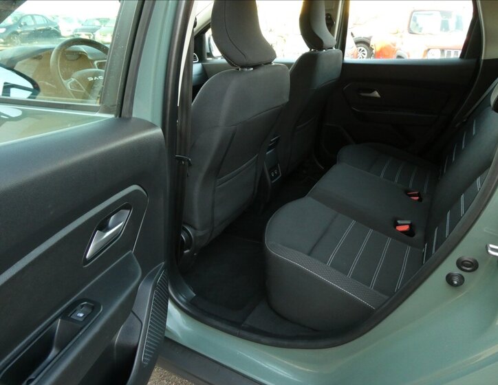 Dacia Duster SUV 999,0 67 kw