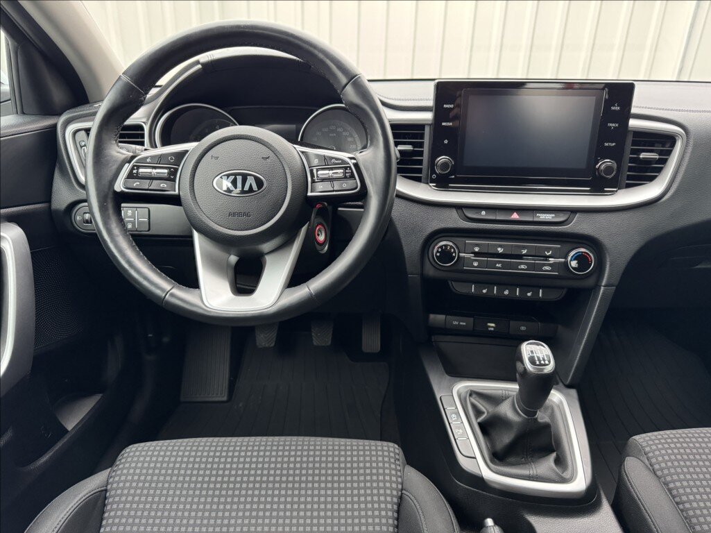 KIA Ceed Hatchback 998,0 73 kw